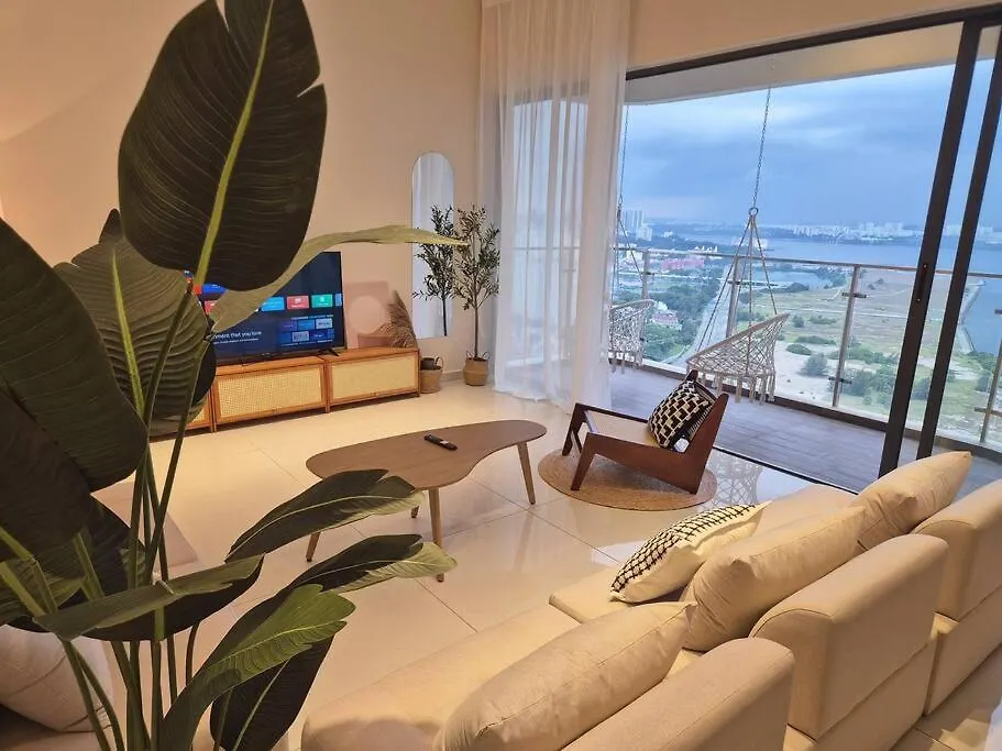 Modern Seaview & City Skyline 3 Rooms 6 Pax Johor Bahru 0*,