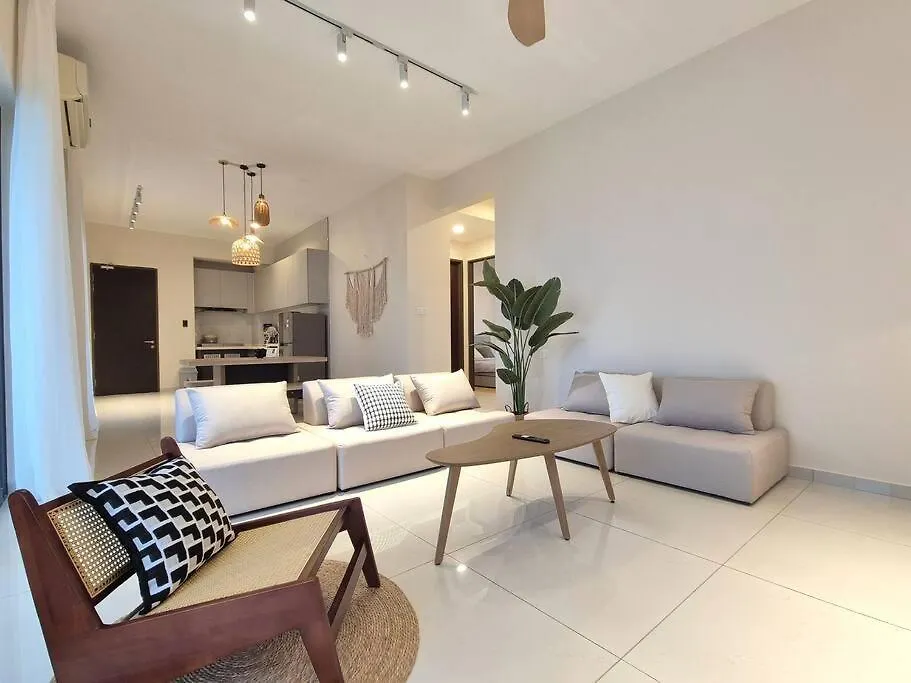 Modern Seaview & City Skyline 3 Rooms 6 Pax Джохор-Бару 0*,  Малайзия